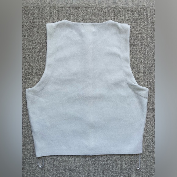 H&M Top - Picture 2 of 6